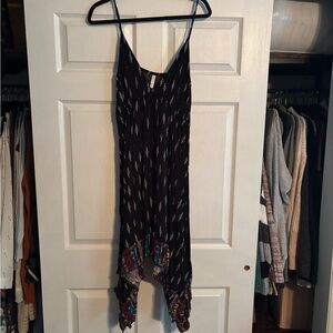 Xhilaration Black and White Patterned Dress